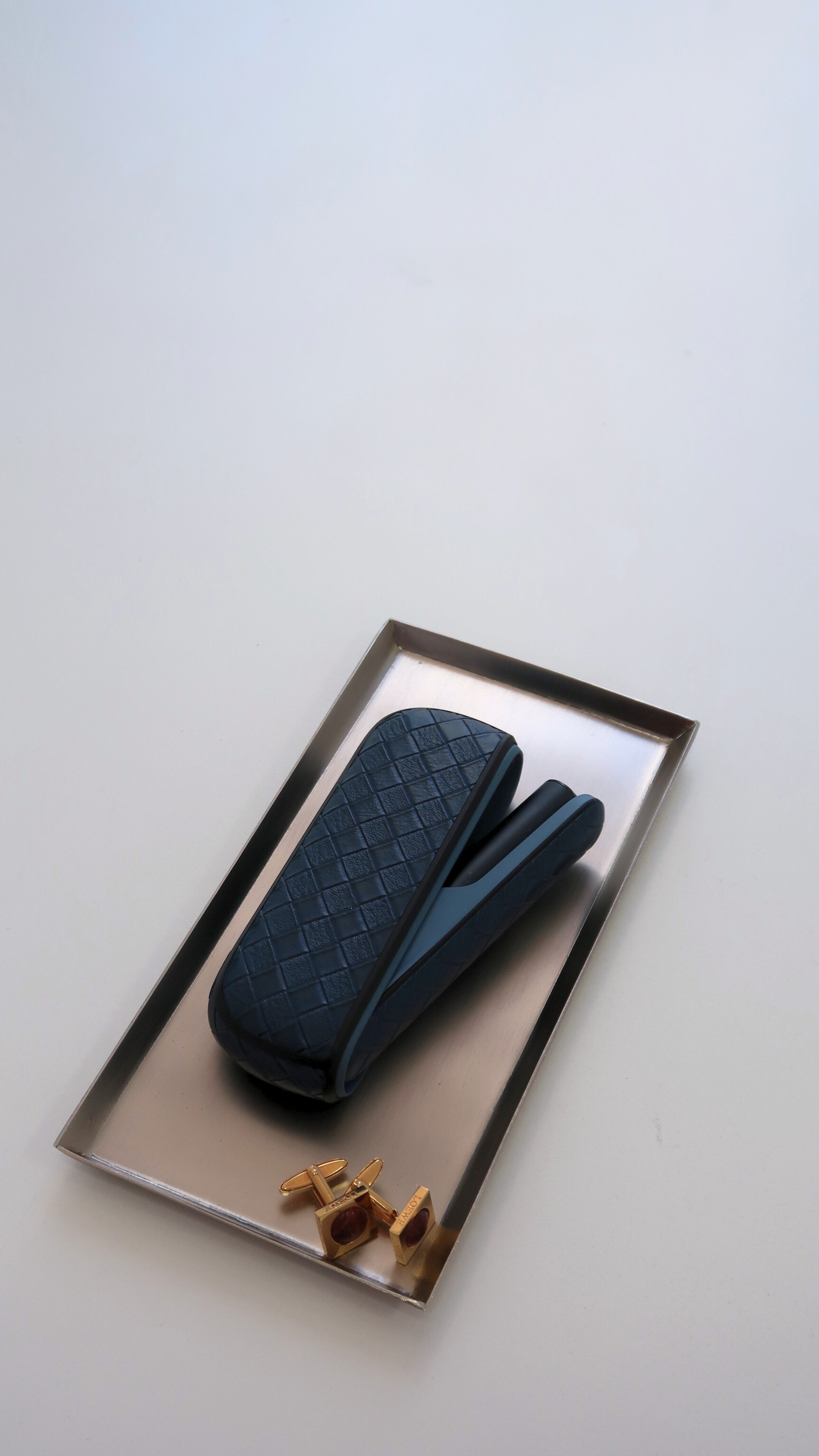 Vitello Palace Shappire — Compatible with ILUMA/i