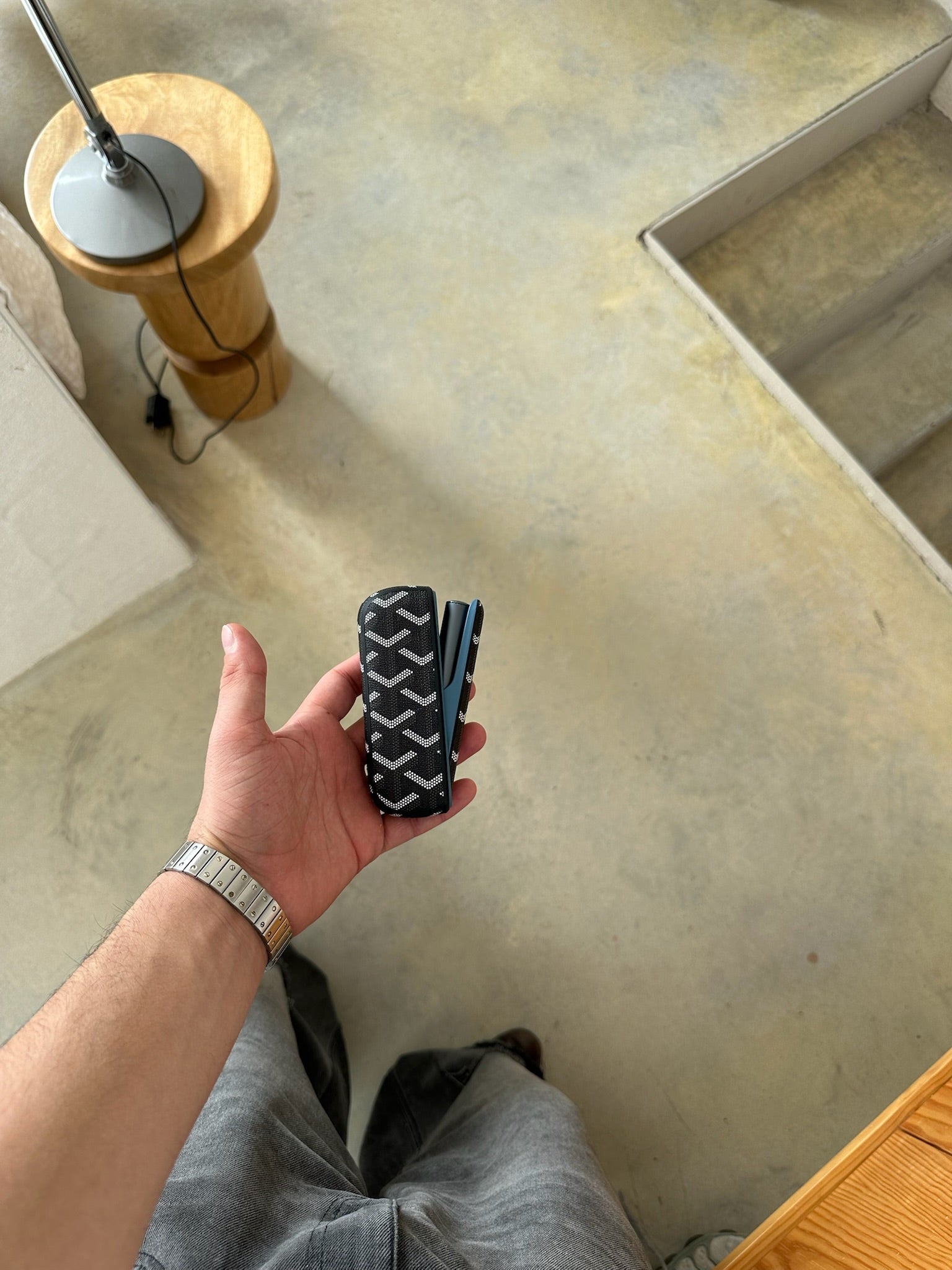 Vitello Black Case — Compatible with ILUMA i