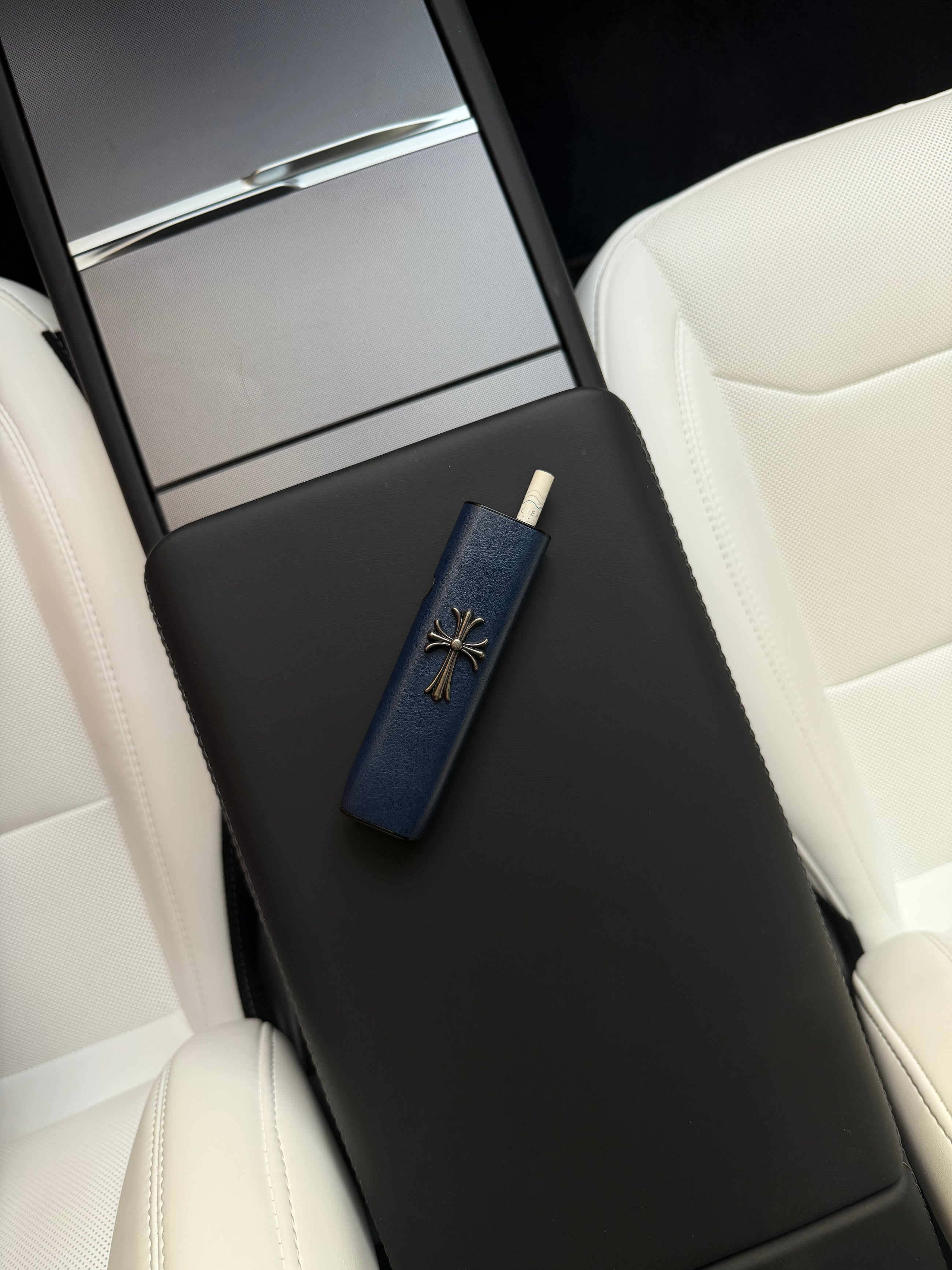 Vitello one Chroma Navy— Compatible with ILUMA/i