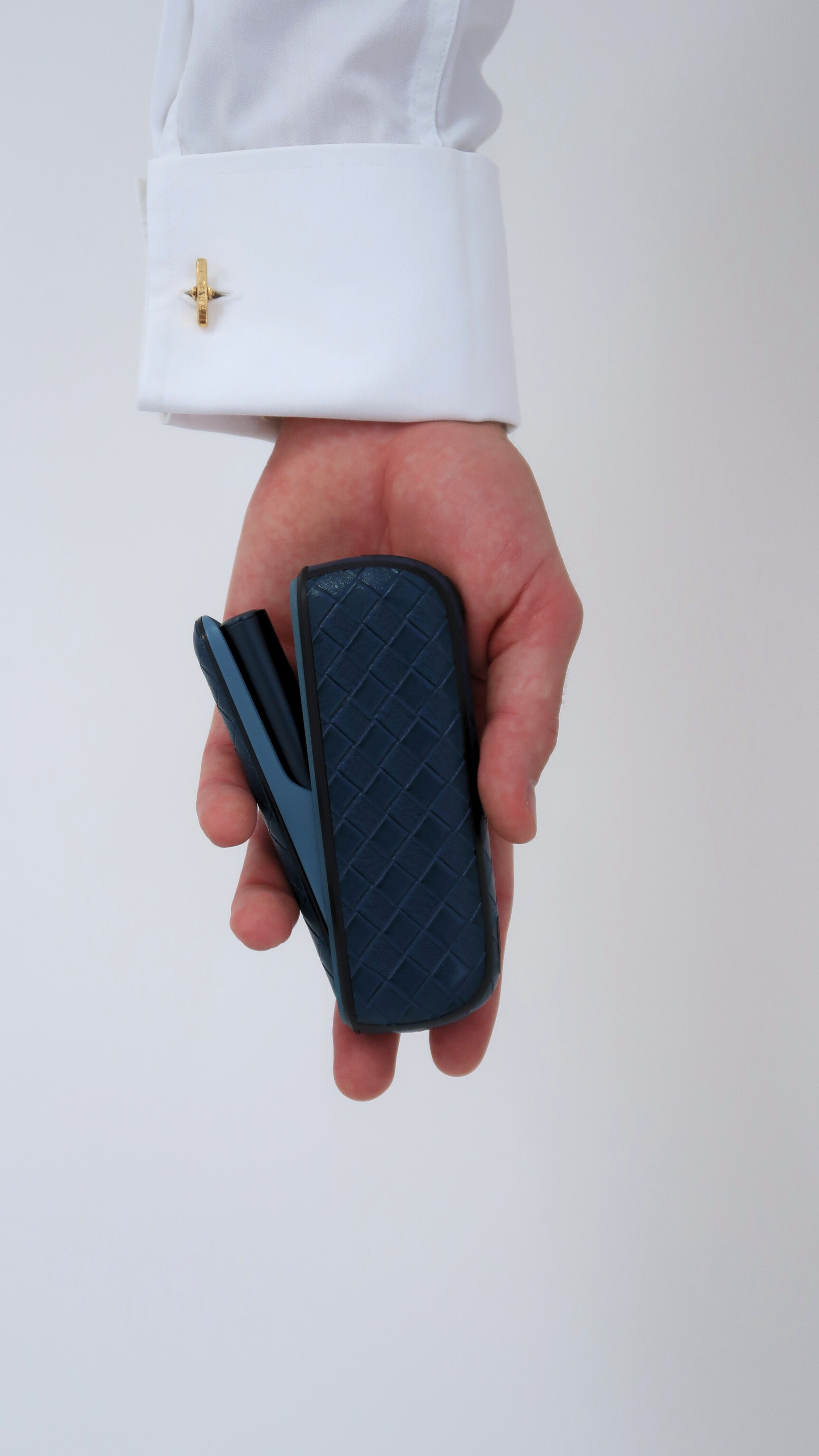 IQOS Iluma Crocodile Case - Protective Side Cover | TheVitello