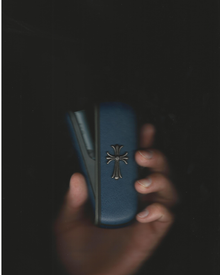 Vitello  Chroma Navy— Compatible with ILUMA/i