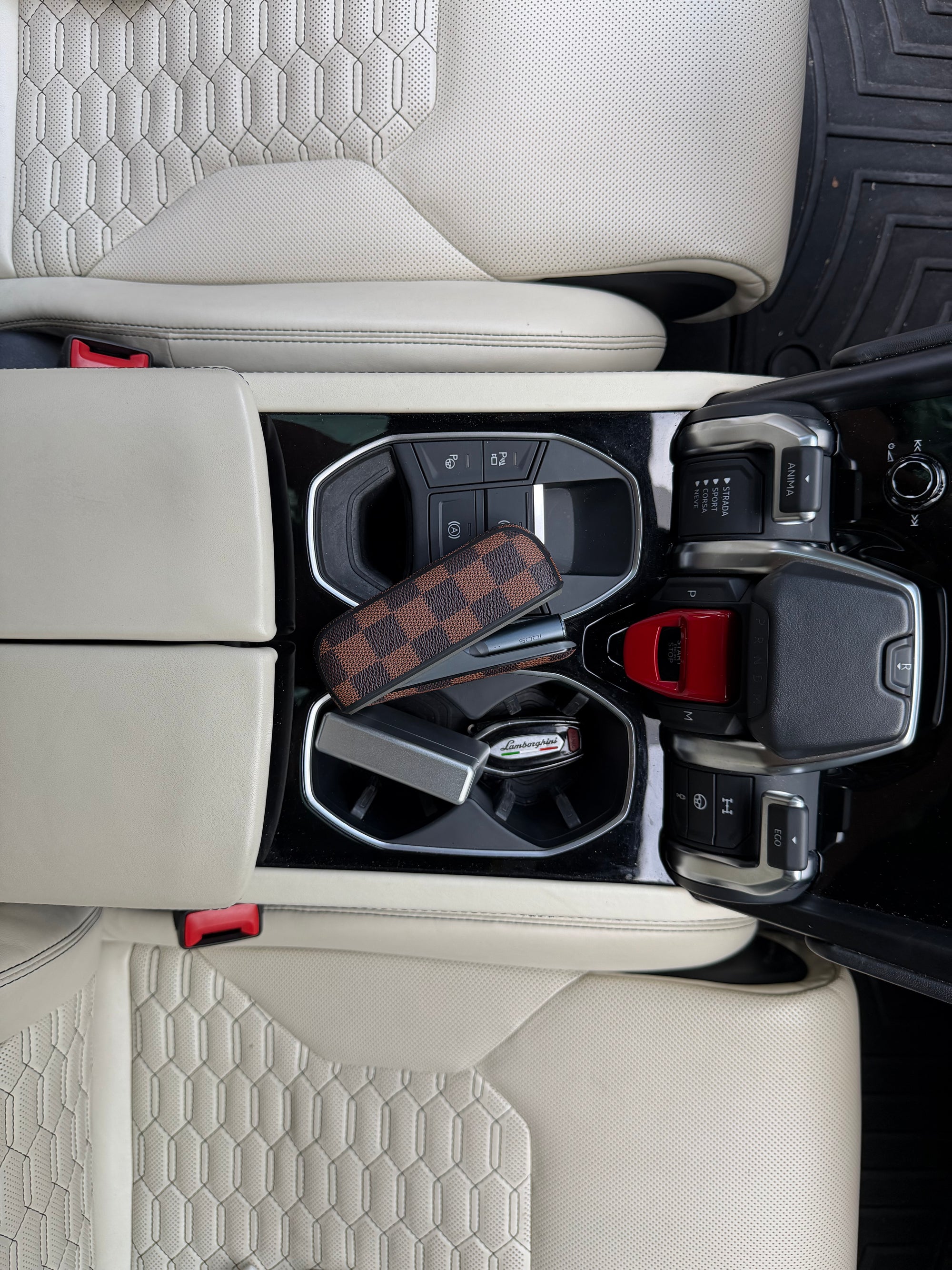 Vitello carrera Mocha— Compatible with ILUMA/i