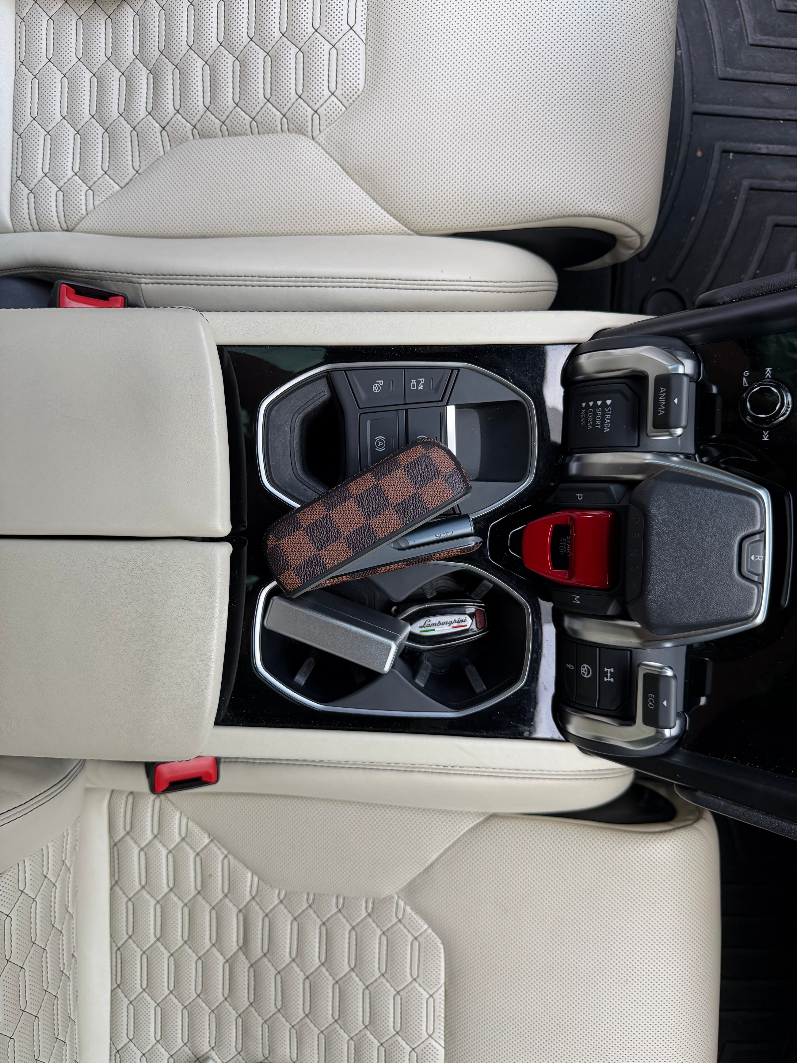 Vitello carrera Mocha— Compatible with ILUMA/i